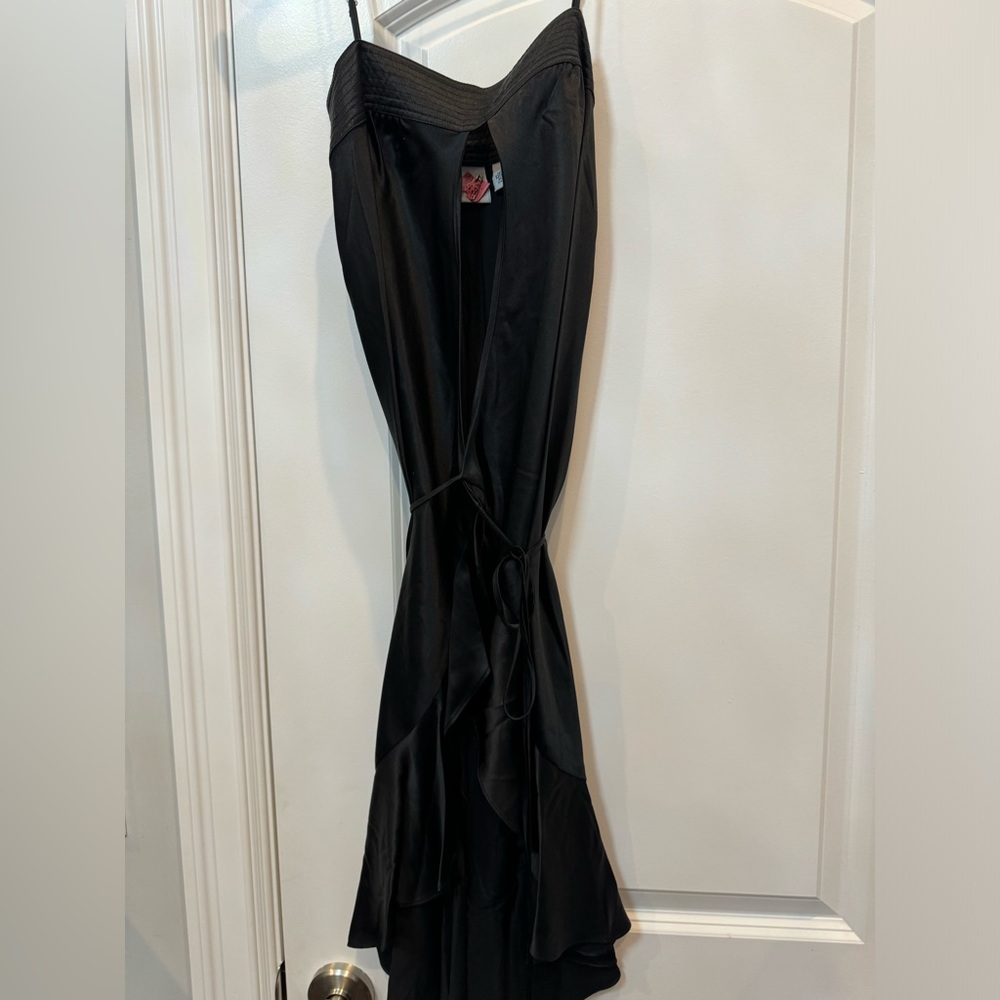 A/X ARMANI EXCHANGE Little Black Dress 100% Silk Petite Size 0